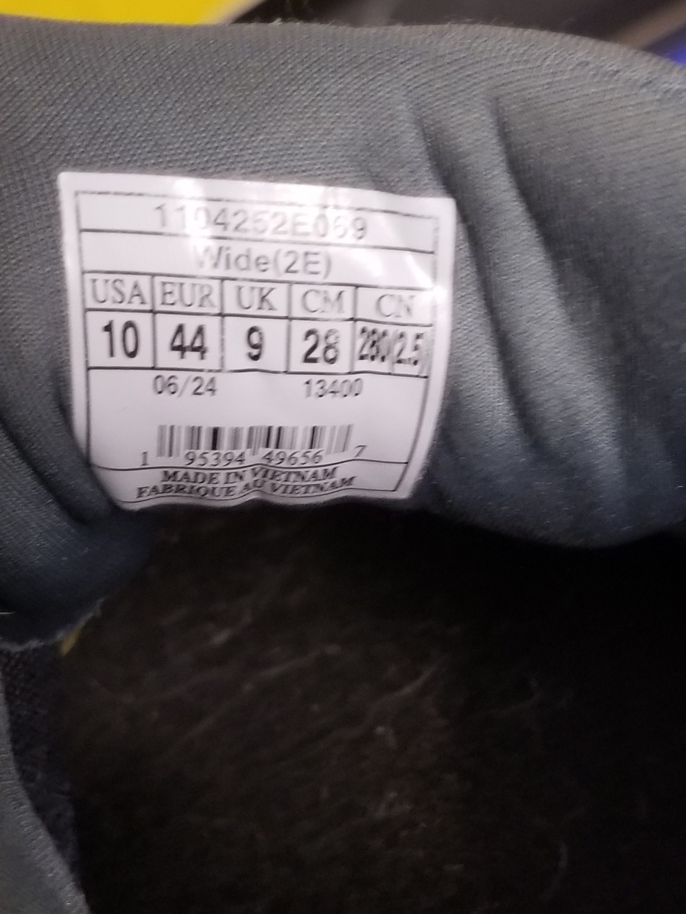 Brooks Beast GTS 24 Running Shoes - Picture 7 of 7